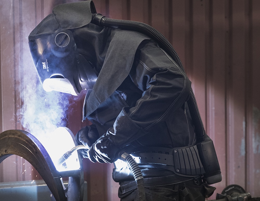 3M Lashelmen met motor